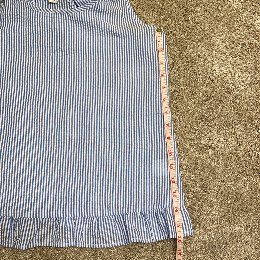 seersucker top - Picture 6 of 7